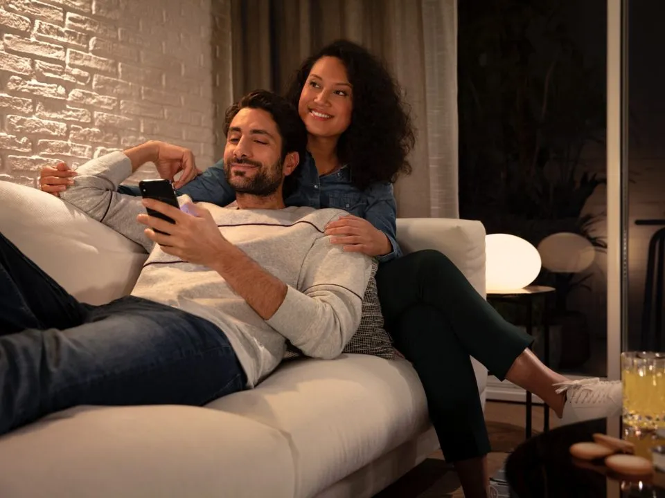 PHILIPS HUE  5.2W GU10 2P EU NEW