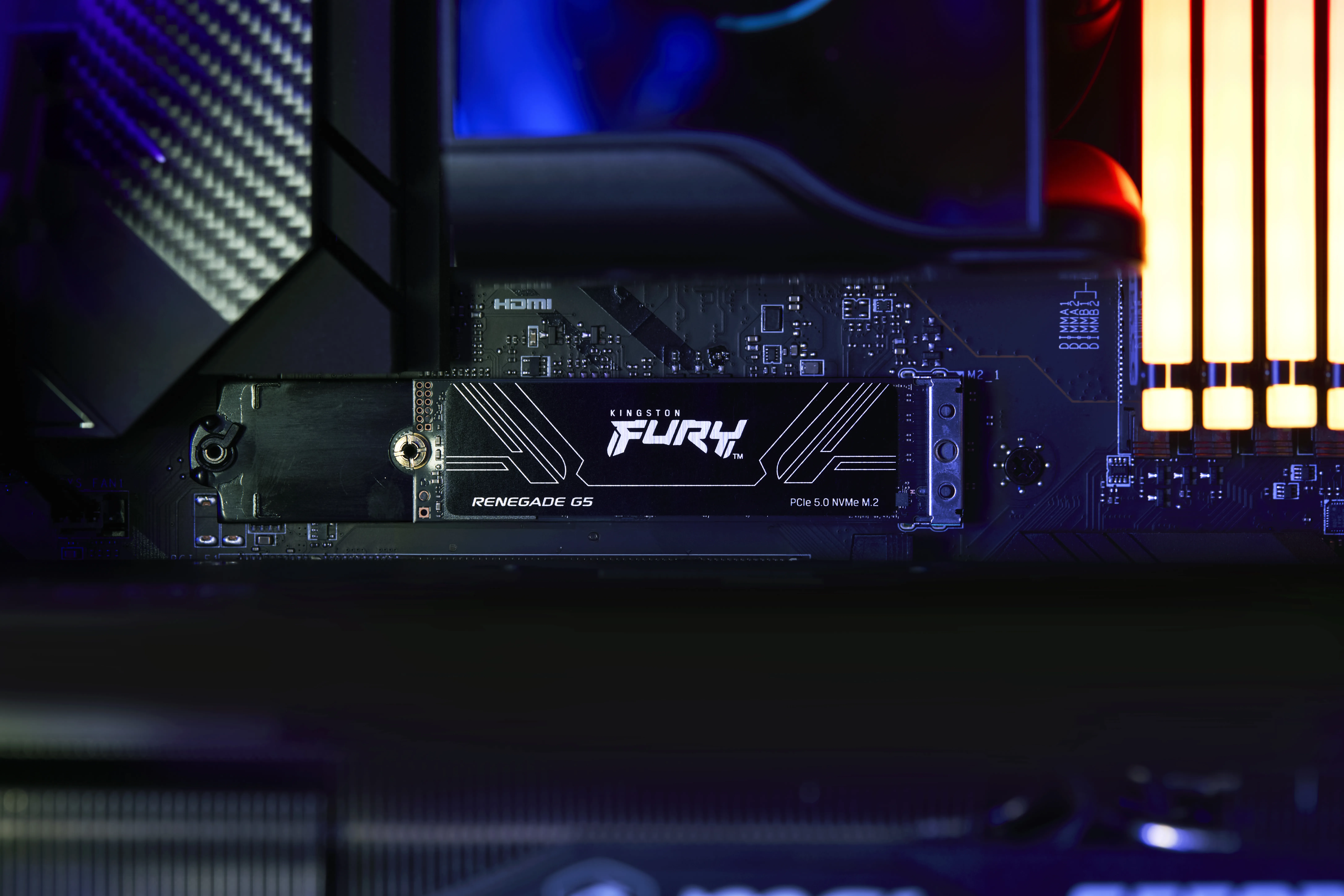 Kingston FURY Renegade G5 4 Tt, PCI Express 5.0, M.2 2280 NVMe -SSD-levy
