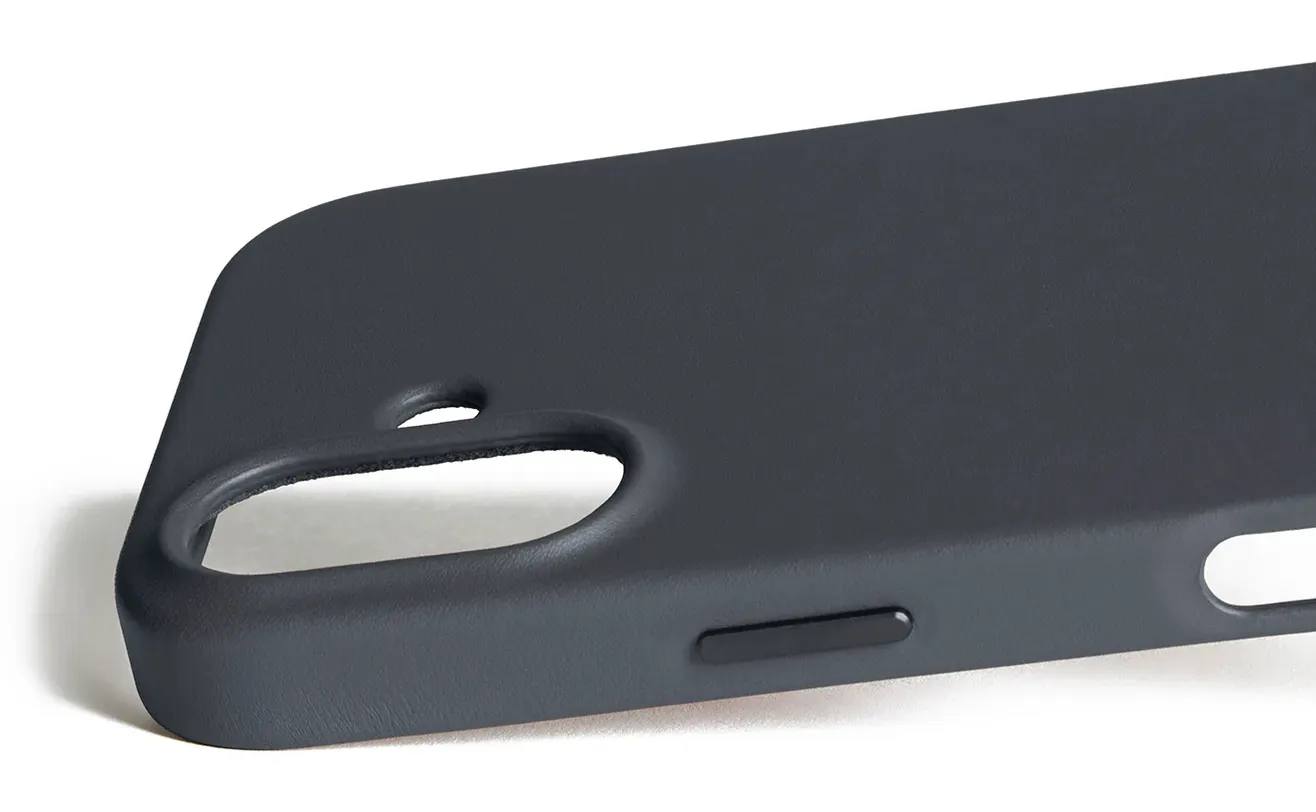 MUJJO Full Leather MagSafe Case for iPhone 17, Basalt
