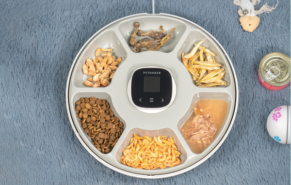 PETONEER NutriSpin Intelligent Rotary Pet Food Dispenser with 6 Compartments