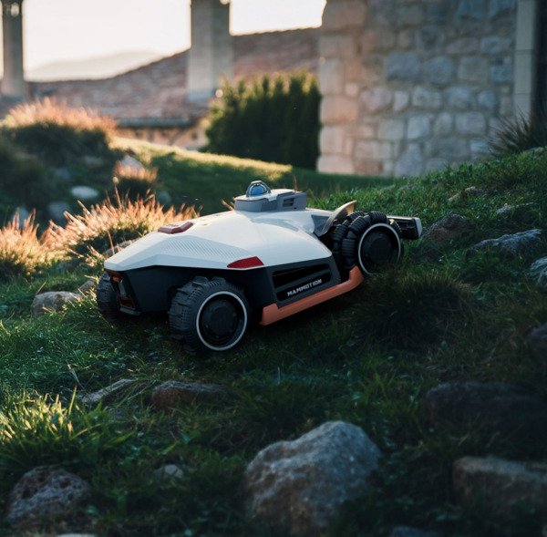 Mammotion LUBA 3 10000 AWD LiDAR &amp; NetRTK robottiruohonleikkuri