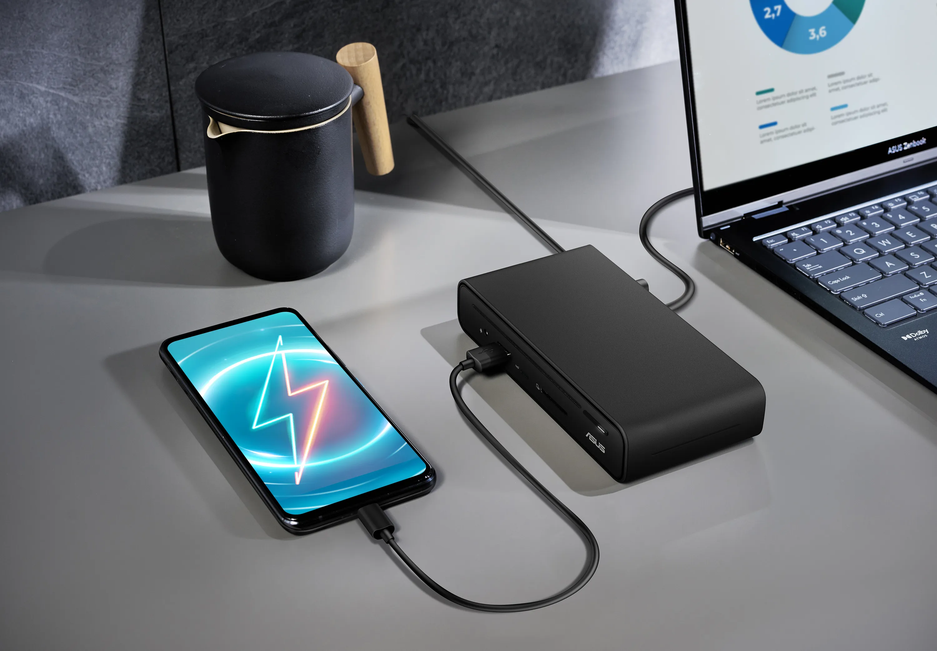 DC300 Triple Display USB-C Dock 90XB08CN-BDS010