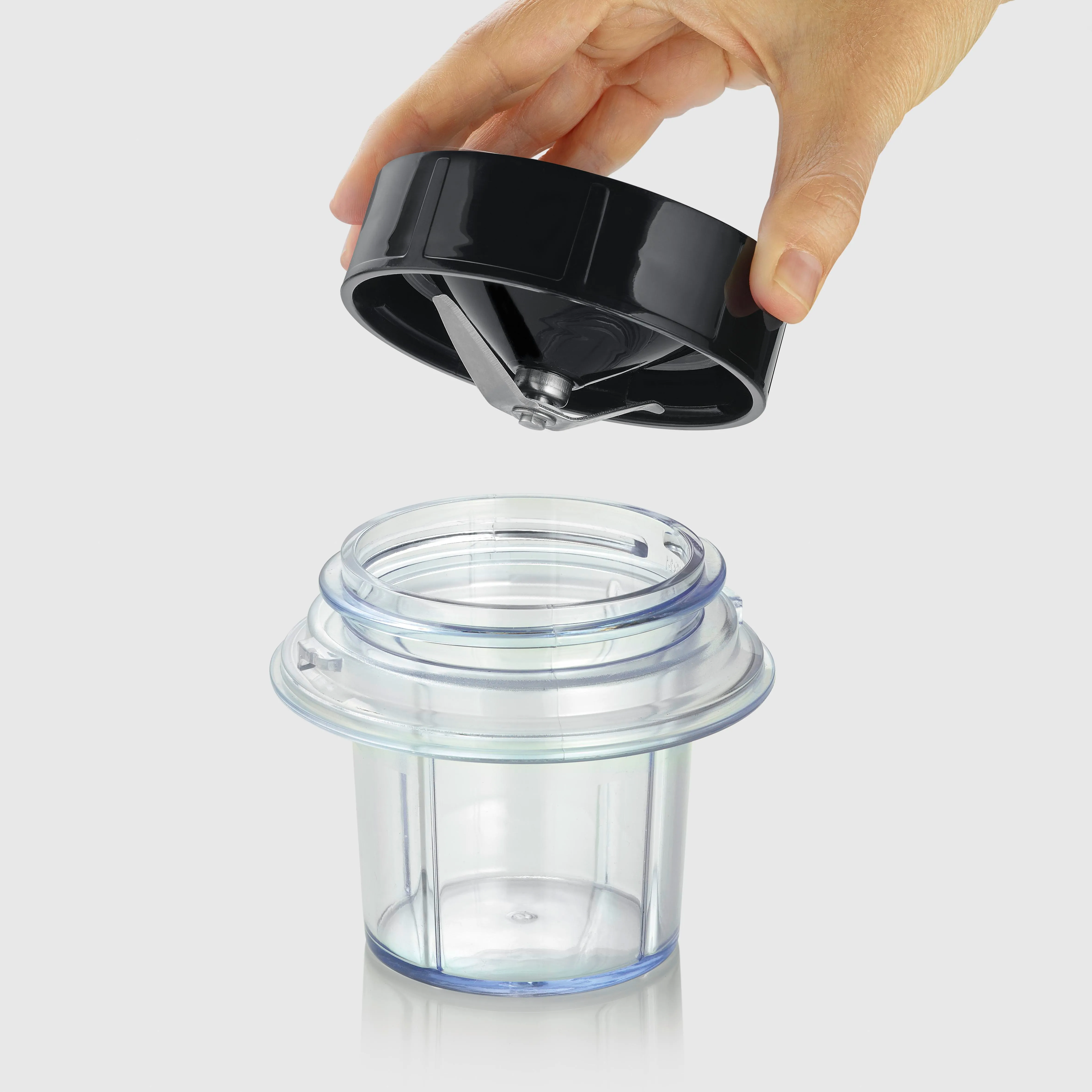 SEVERIN SM3724 600W 1.5L Blender, Black, Clear
