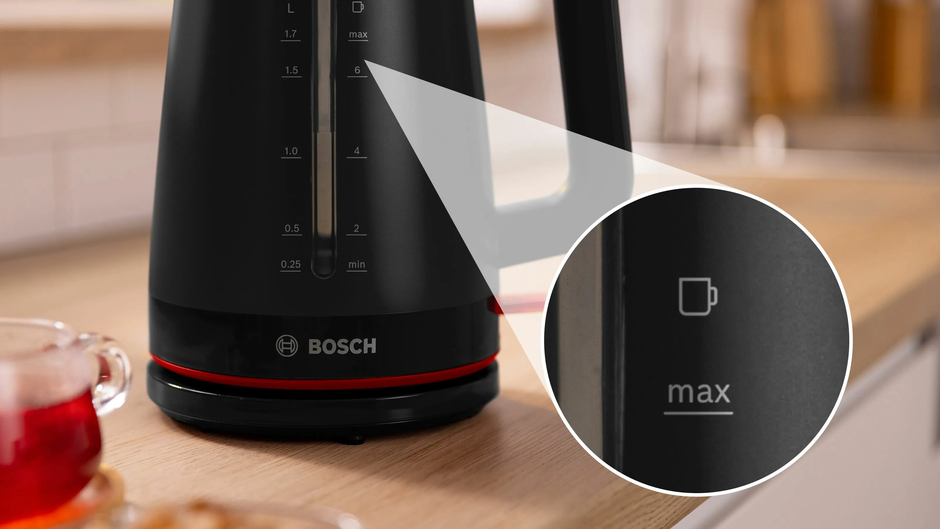 Bosch kettle MyMoment TWK3M123 (black, 2,400 watts, 1.7 liters)