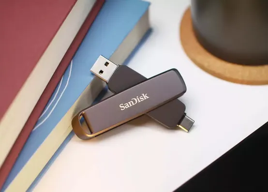 SANDISK Extreme pro Dual Drive 512GB Metal Dual Drive 1000/900MB/s USB TypeC + T