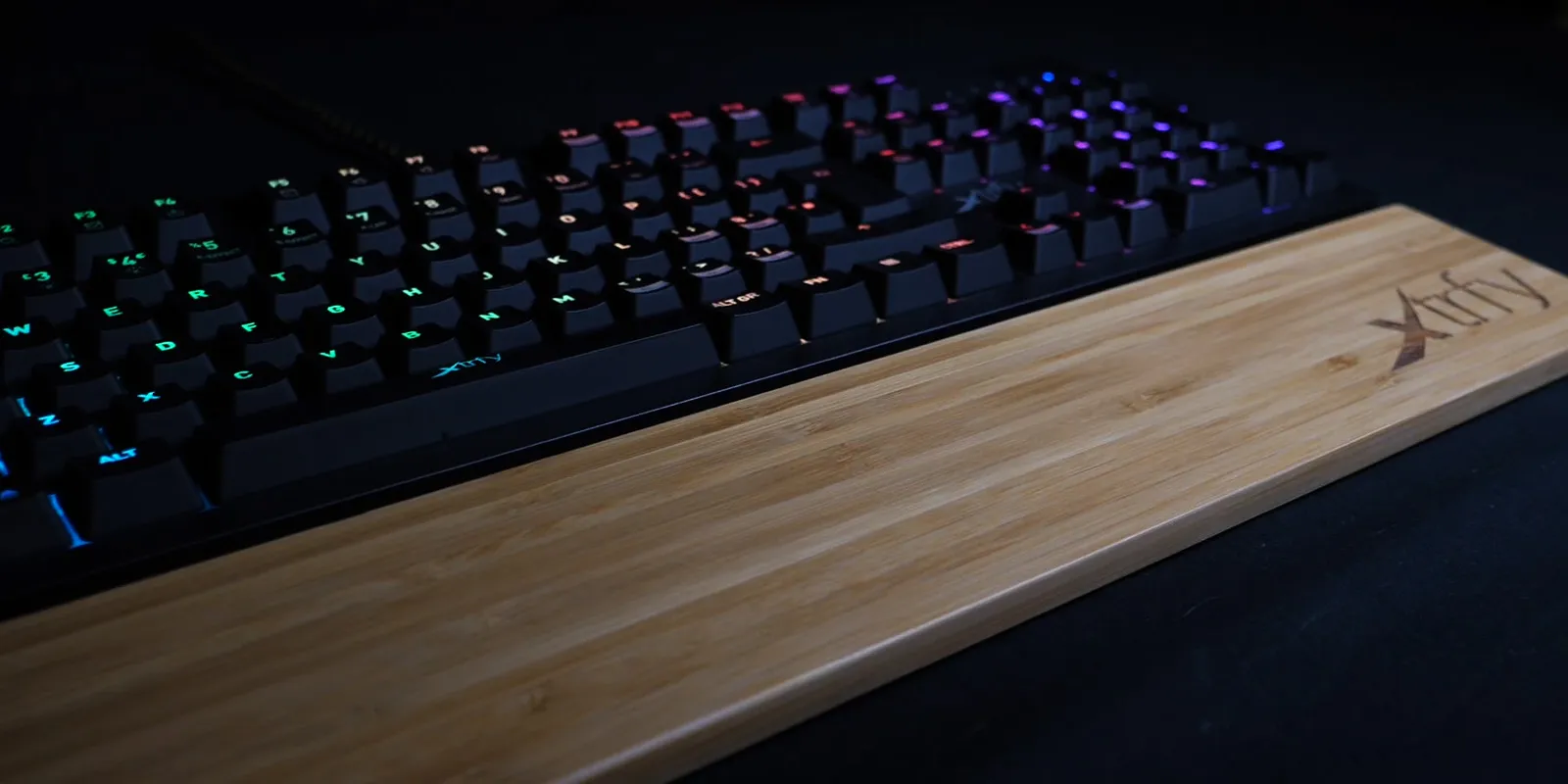 Xtrfy WR2 - Wrist Rest, Bamboo