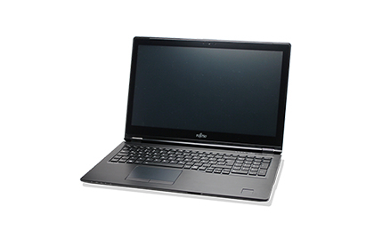 Fujitsu LIFEBOOK U7510 15.6&quot; i5-10210U, 8 Gt, 256 Gt SSD, Win 10 Pro -kannettava, Musta