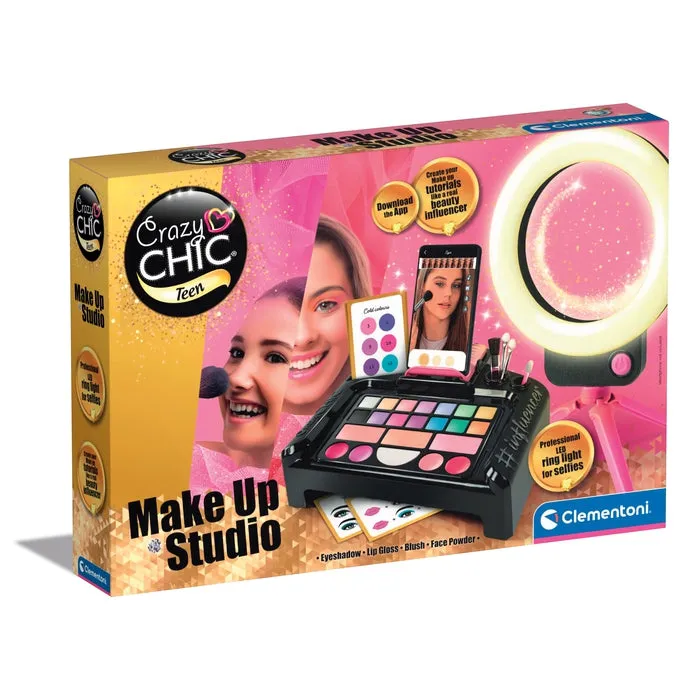 Crazy Chic Beauty Influencer