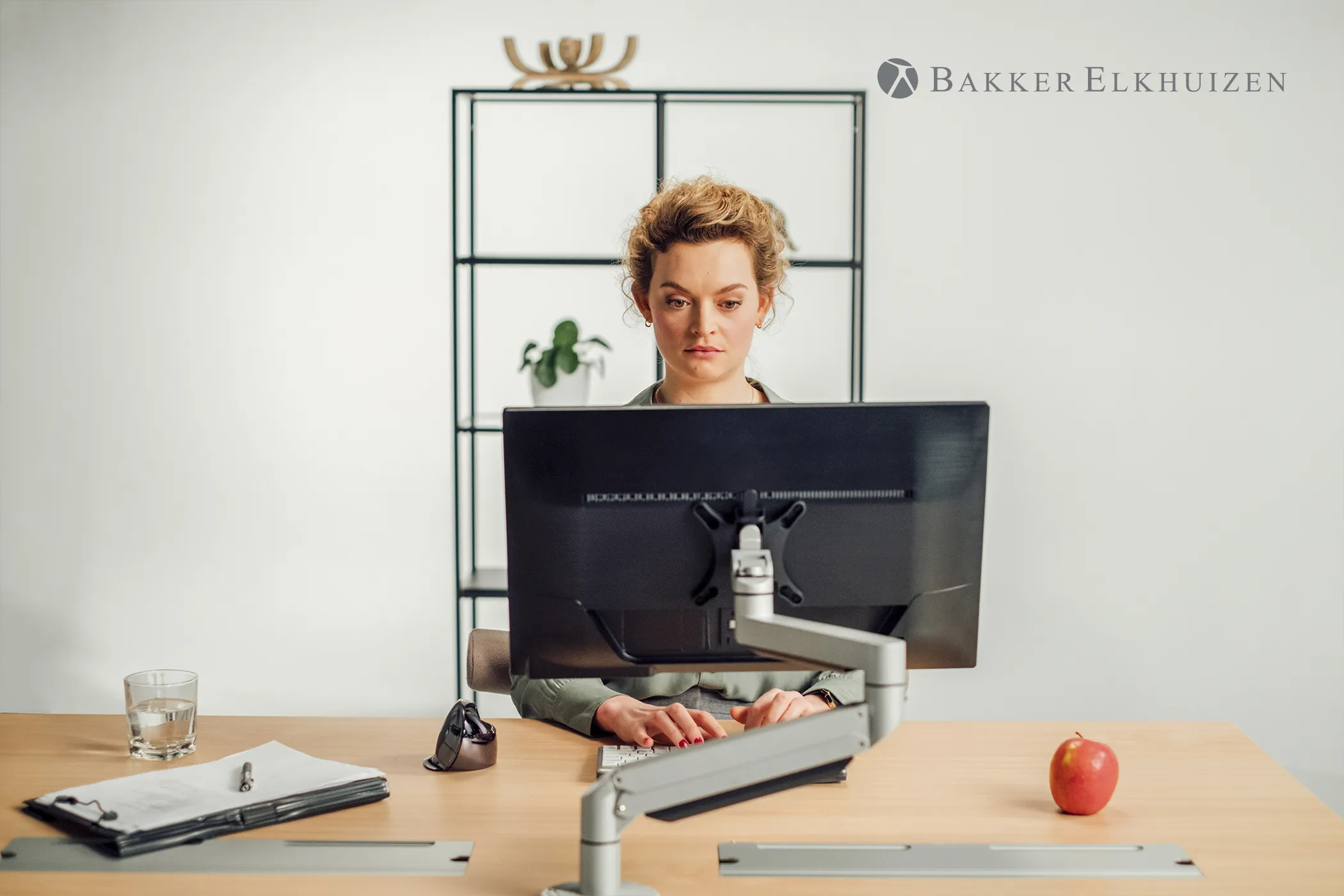 EVOLUENT VerticalMouse D Large tr&aring;dl&ouml;s ergonomisk mus, svart