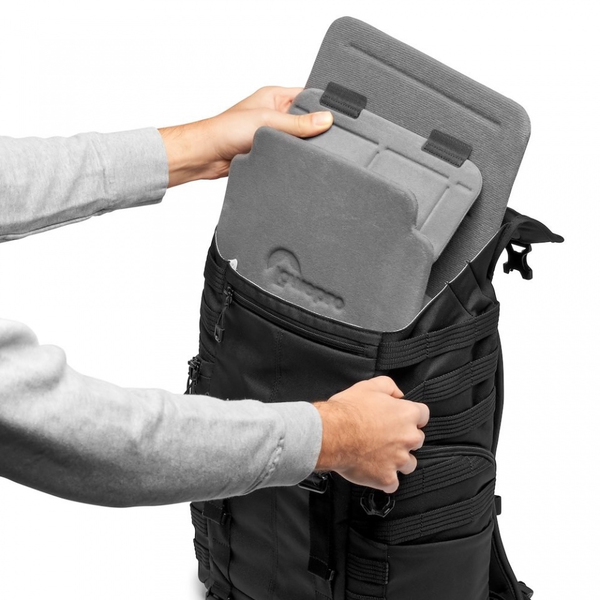 Lowepro Reppu ProTactic BP 300 AW II Musta