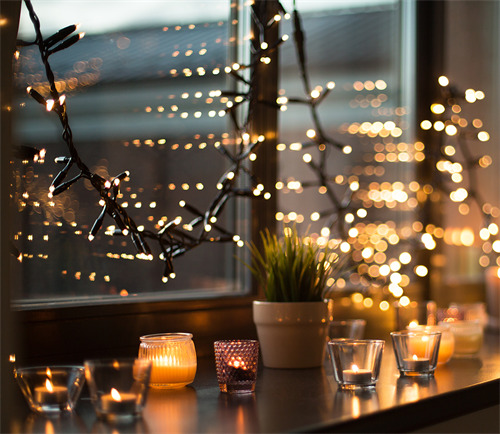 NORDIC HOME LED-valosarja, ajastintoiminto, soveltuu sis&auml;- ja ulkok&auml;ytt&ouml;&ouml;n, 15 m