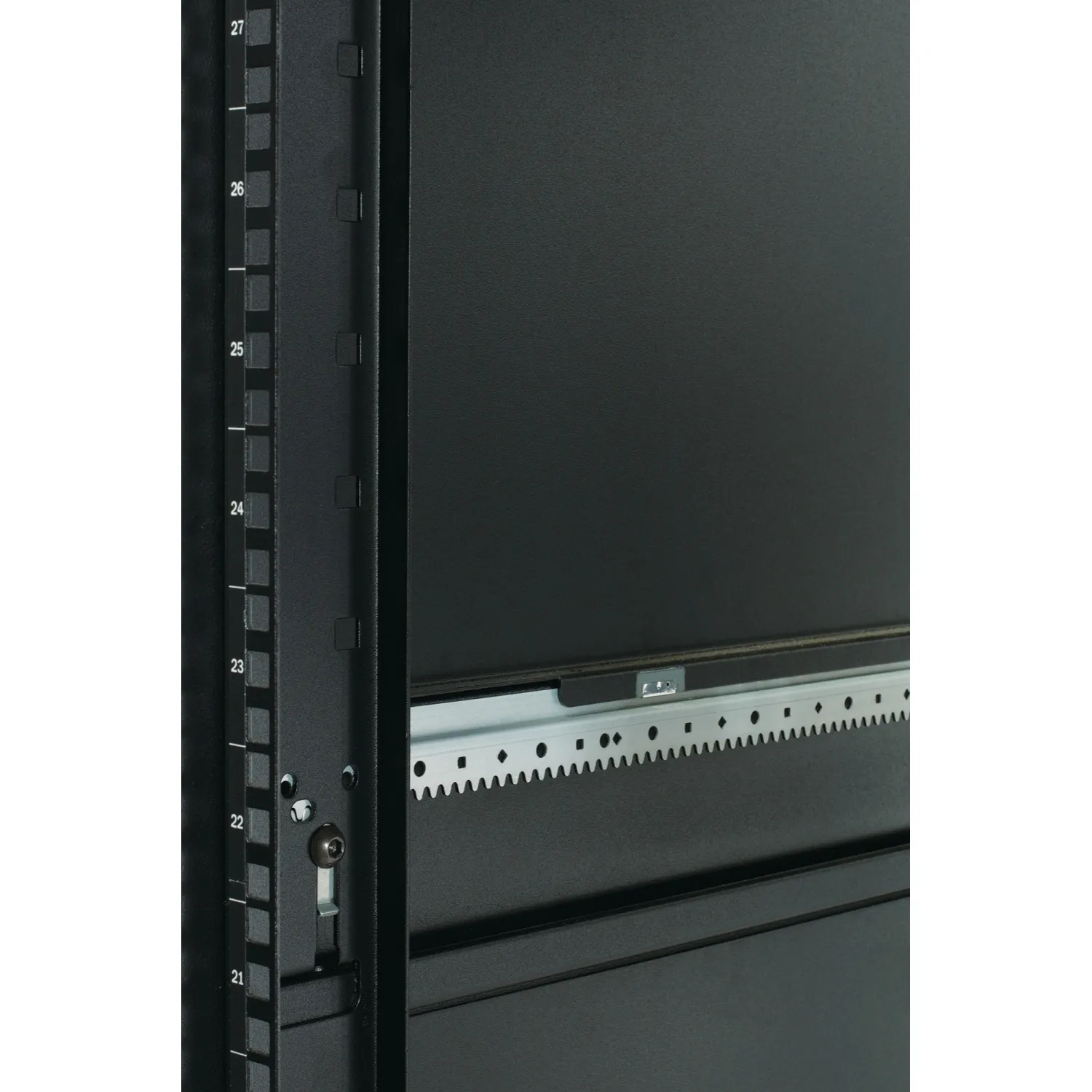 APC NetShelter SX 42U 750mmx1070mm Enclosure with Sides Black