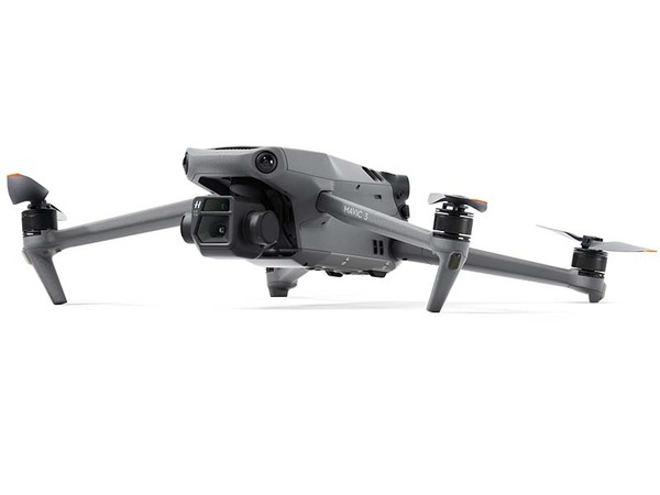 (Bargains) DJI Mavic 3 - quadcopter