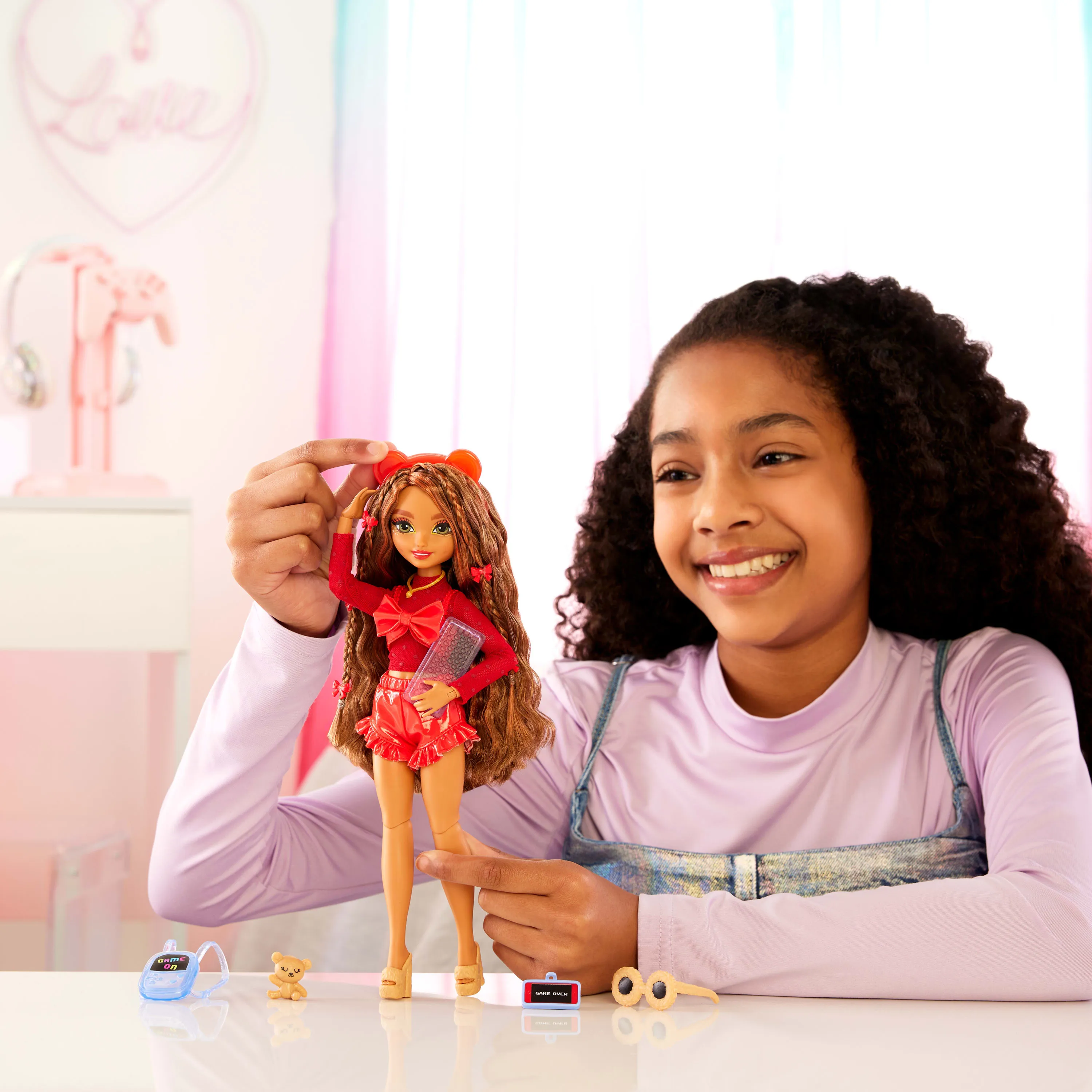 Mattel Barbie Dream Besties Teresa and accessories, doll