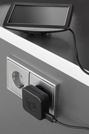 TomTom Kotilaturi, USB Home charger Europe (kaikille tomtom navigaattoreille)