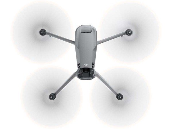 (L&ouml;yt&ouml;nurkka) DJI Mavic 3 -nelikopteri