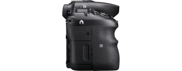 SONY SLT ILCA-77M2 Body