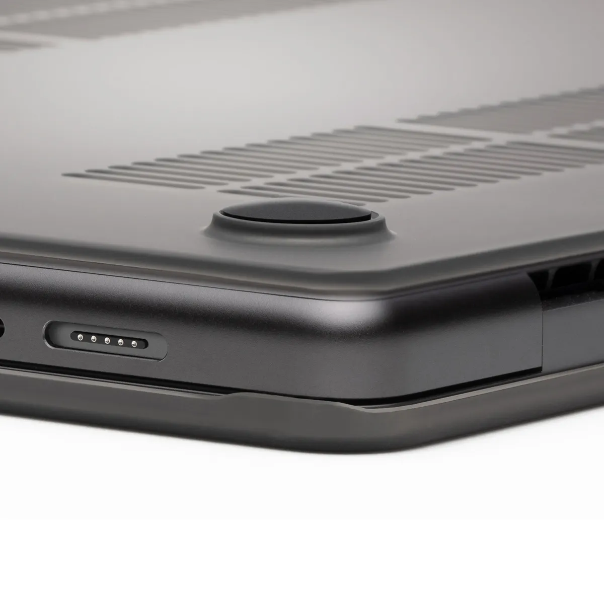 Zagg Hardshell MacBook Air 13&quot; M3/M2 Smoke - laptop case