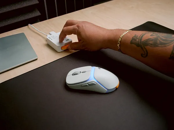 Glorious Model O3 Wireless Gaming Mouse, White