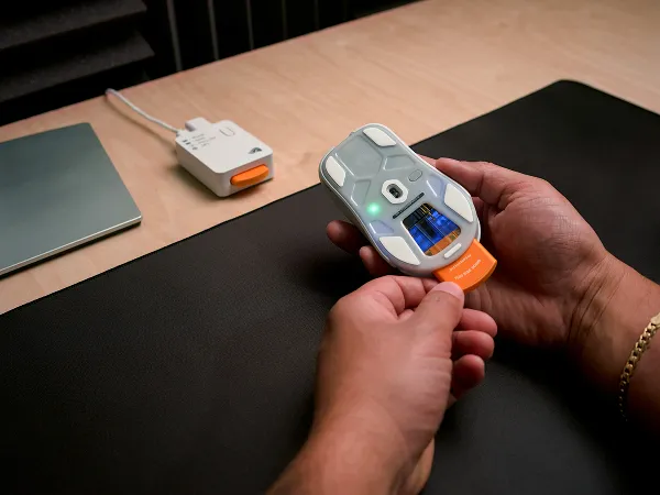 Glorious Model O3 Wireless Gaming Mouse, White