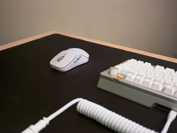 Glorious Model O3 Wireless Gaming Mouse, White