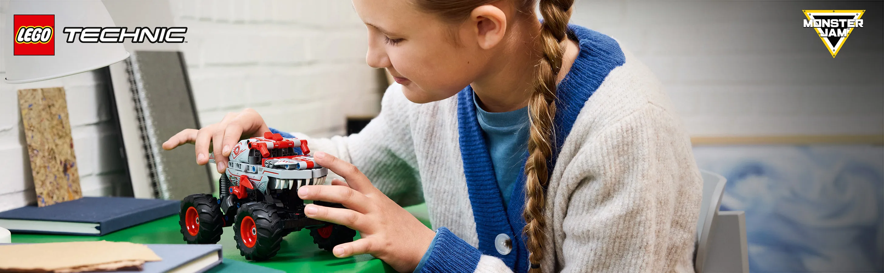 LEGO Technic Monster Jam ThunderROARus 42200