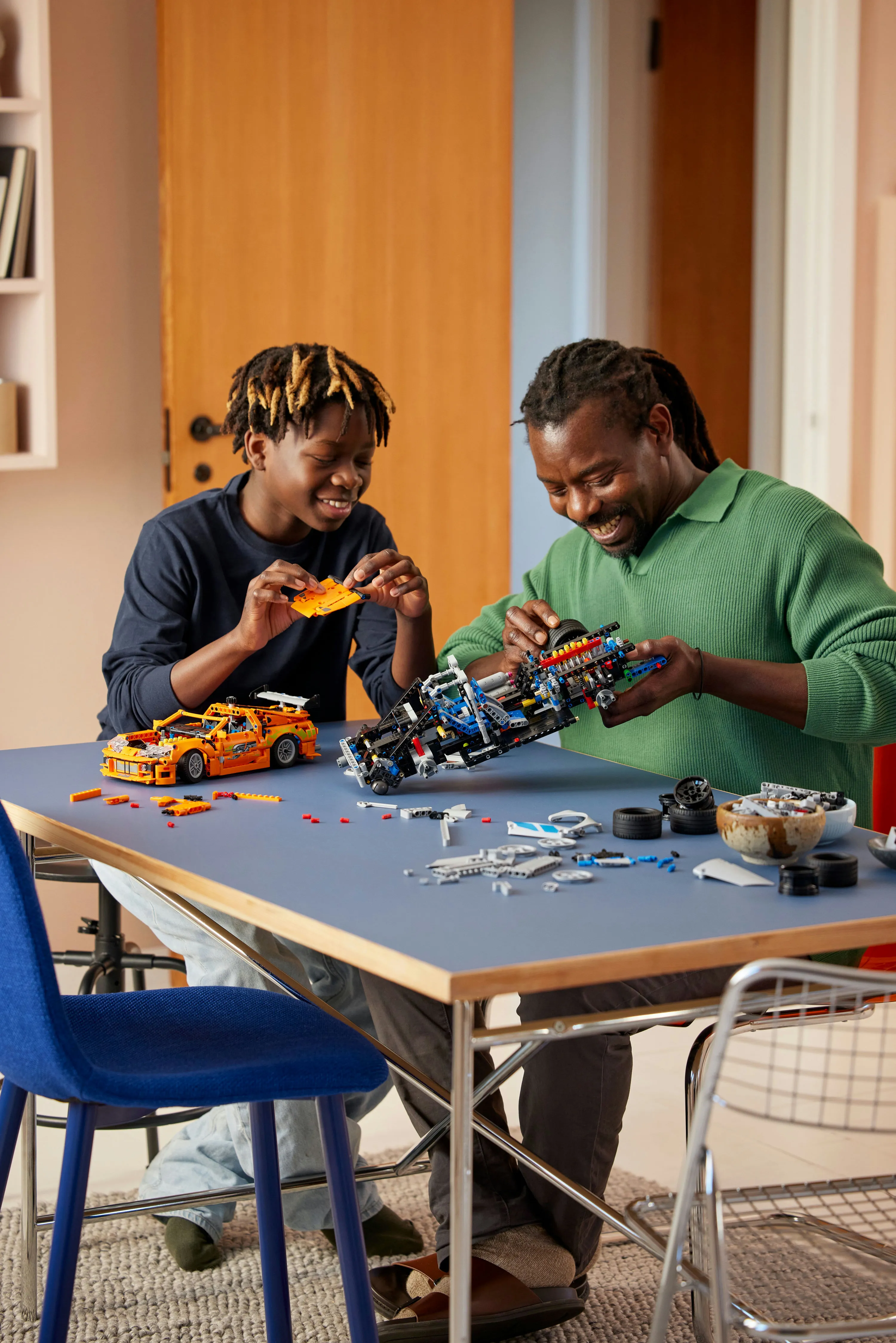 LEGO Technic 2 Fast 2 Furious Nissan Skyline GT-R (R34) 42210 LEGO Technic 2 Fast 2 Furious Nissan Skyline GT-R (R34) 42210