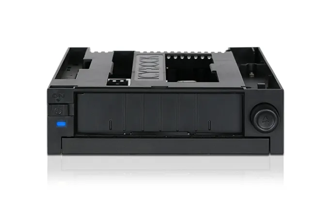 ICY DOCK DuoSwap Trägerloser 3,5 SATA HDD Wechselrahmen mit Ultra-Slim 9,5mm O