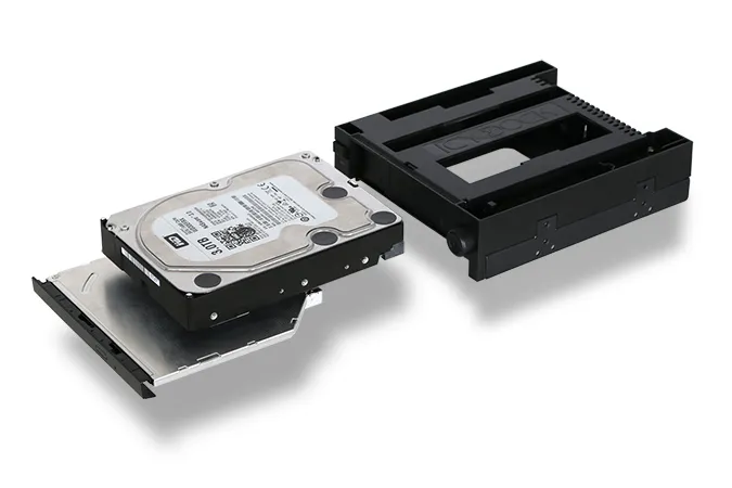 ICY DOCK DuoSwap Trägerloser 3,5 SATA HDD Wechselrahmen mit Ultra-Slim 9,5mm O