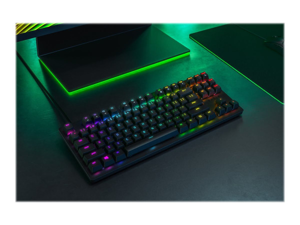 Razer Huntsman Tournament Edition - pelin&auml;pp&auml;imist&ouml;