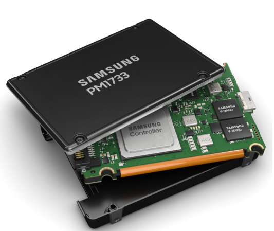Samsung PM1733 1.92TB 1920 GB, PCIe 4.0, 2.5&quot; - SSD