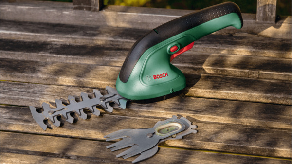 Bosch EasyShear - cordless shrub shear