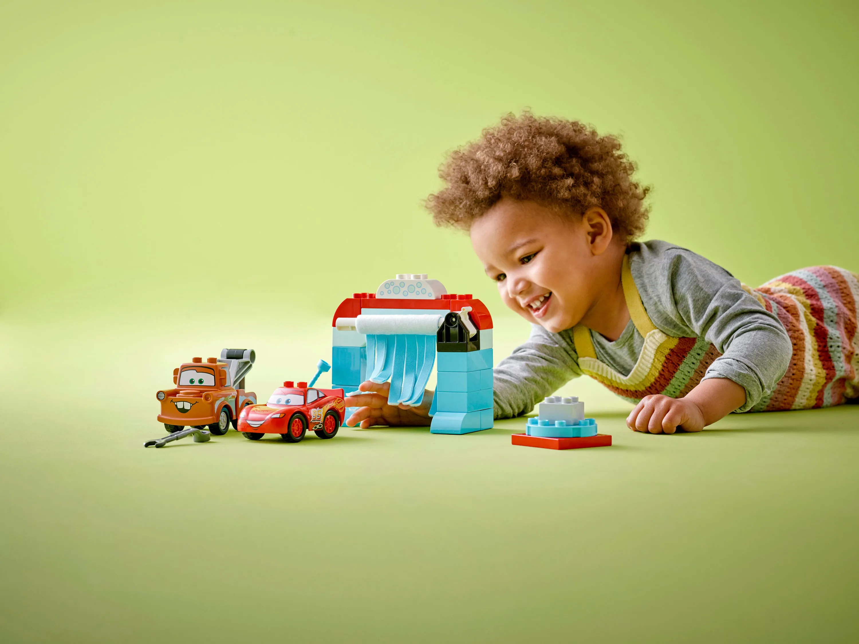Lego Duplo Lightning McQueen and Mater at the Car Wash 10996