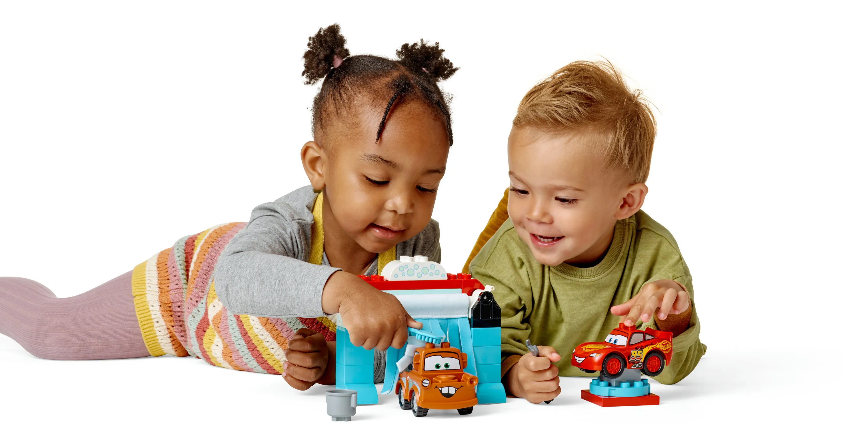 Lego Duplo Lightning McQueen and Mater at the Car Wash 10996