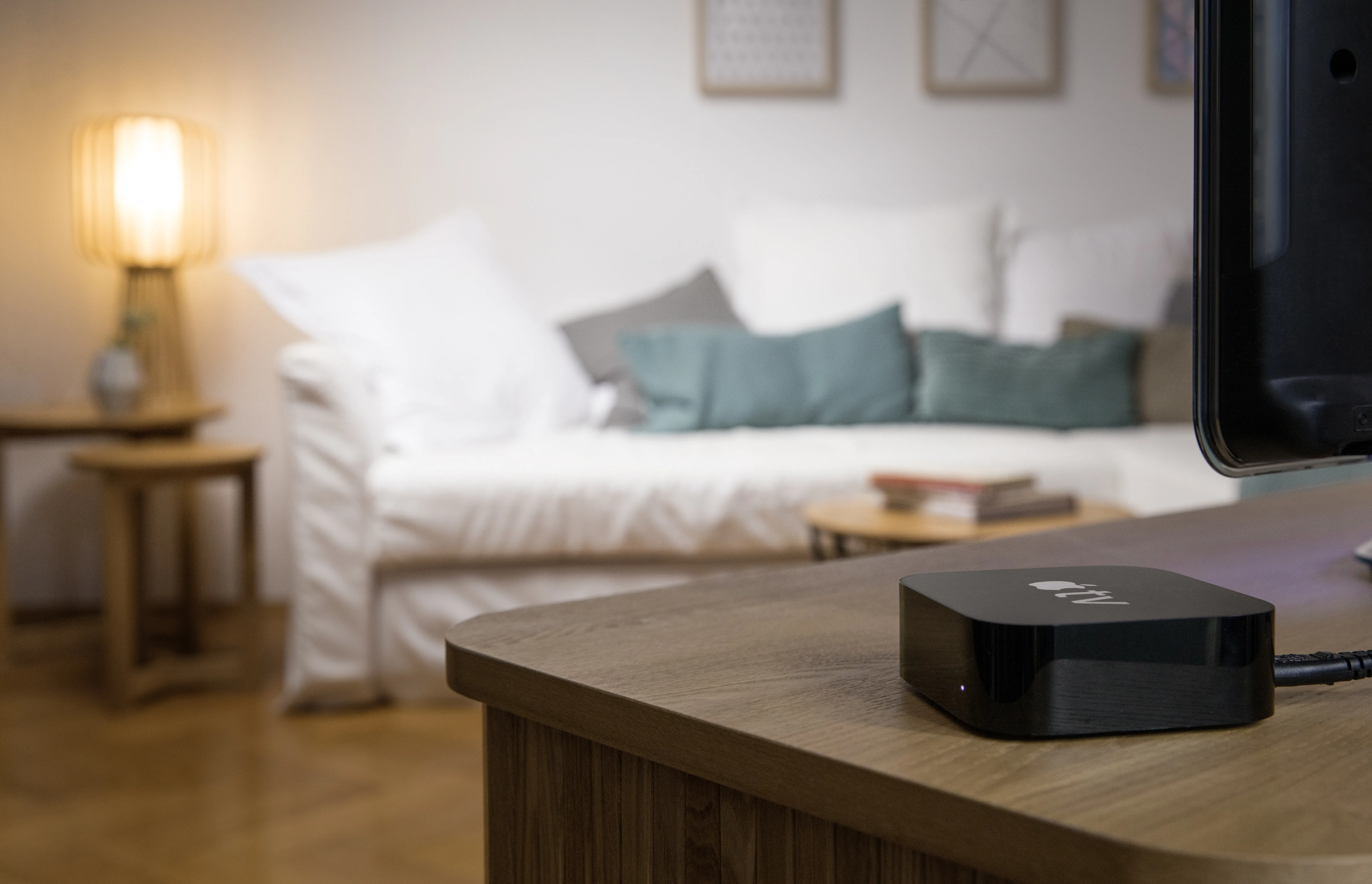 Ledvance Smart+ Classic Multicolour RGB, ZigBee - smart ljusk&auml;lla,  E27, 10W