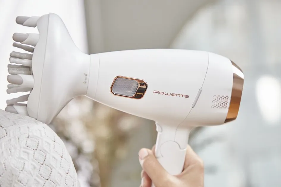 Rowenta hair dryer CV 9240 white / rose-gold - Ultimate Experience