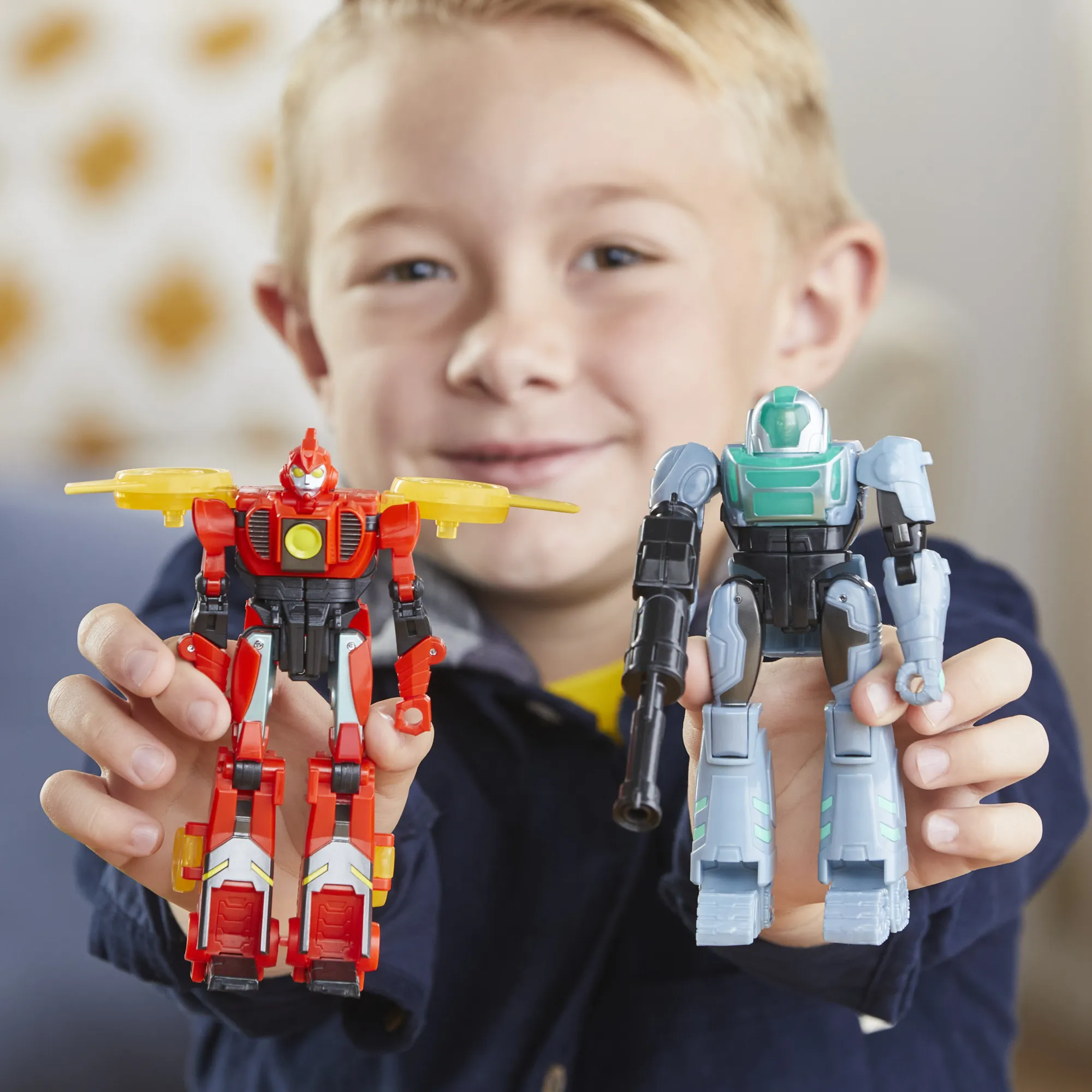 Hasbro Transformers EarthSpark Cyber-Combiner Terran Twitch and Robby Malto, toy figure