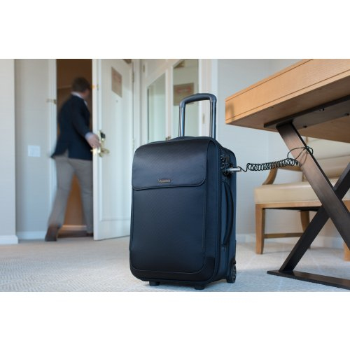 SecureTrek Overnight Roller 17"