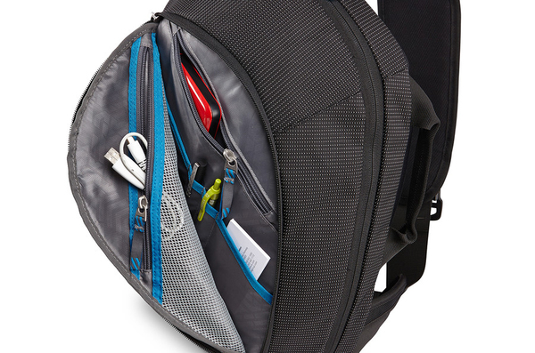 Thule Crossover Sling Pack Black