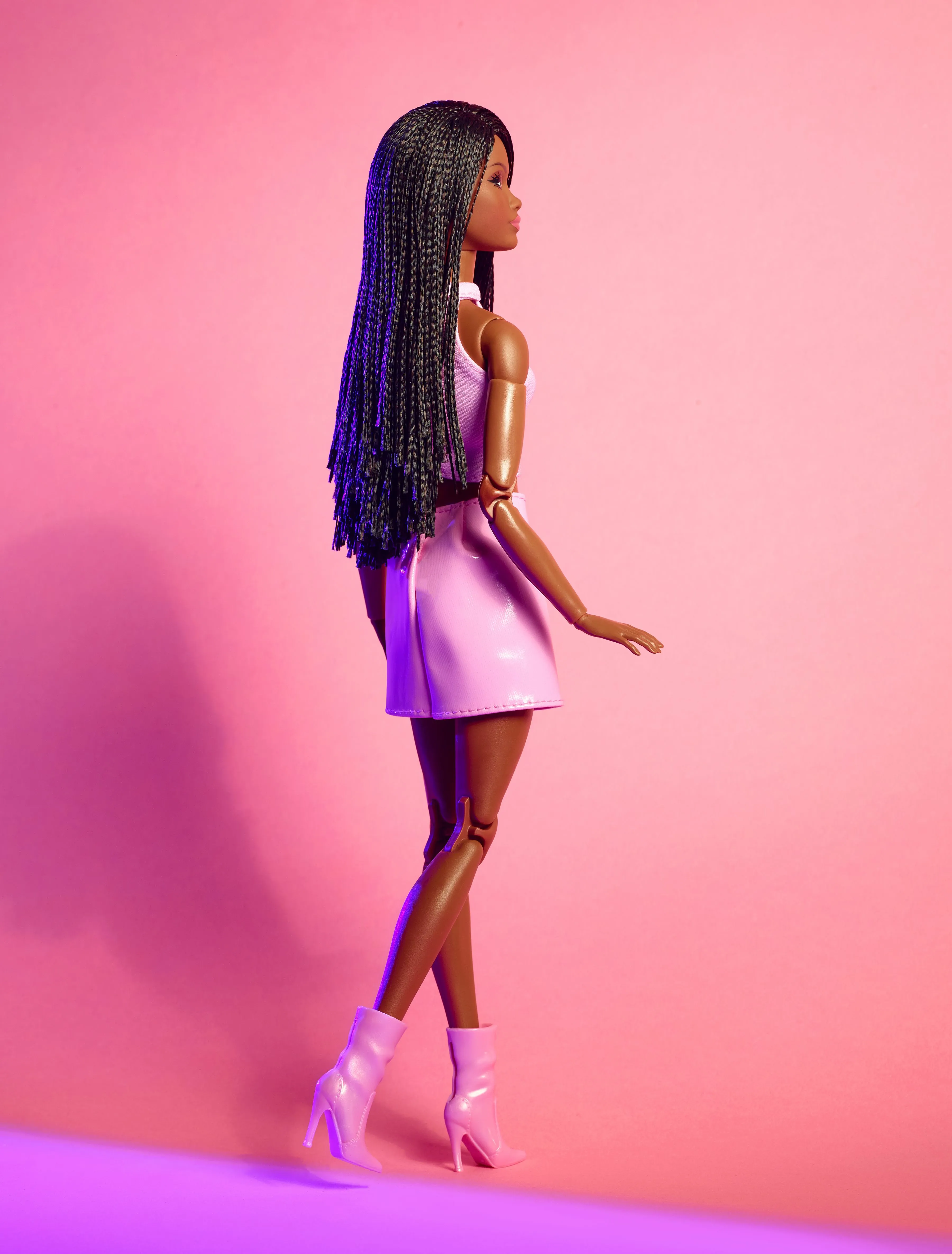 Mattel Barbie Signature Looks 21 - Tall, Braids, Pink Skirt Outfit