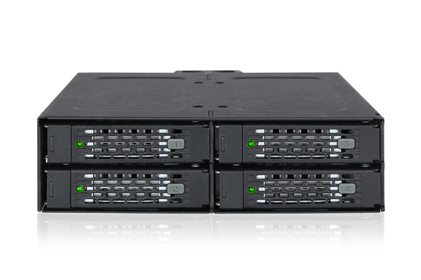 ToughArmor 4 Bay 2,5&quot; SATA HDD &amp; SSD Backplane-Modul aus Metall