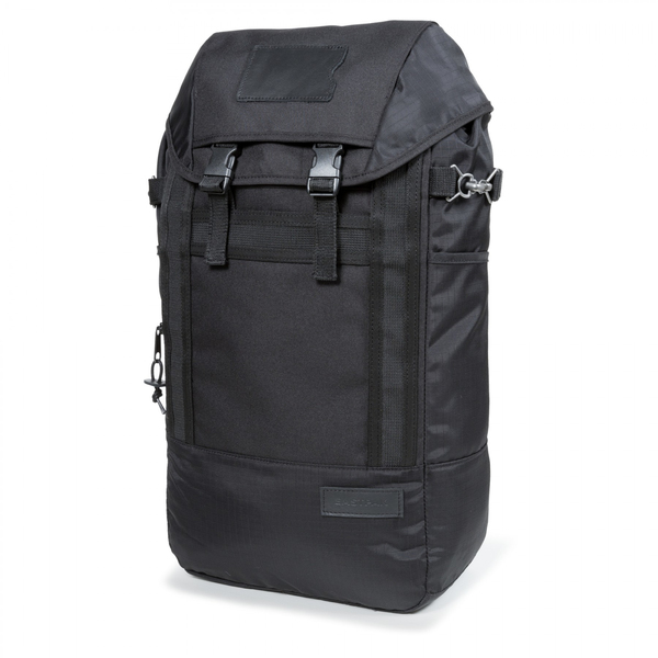 Eastpak Burst Merge ryggs&auml;ck, laptopfack, metallram, vadderad, svart