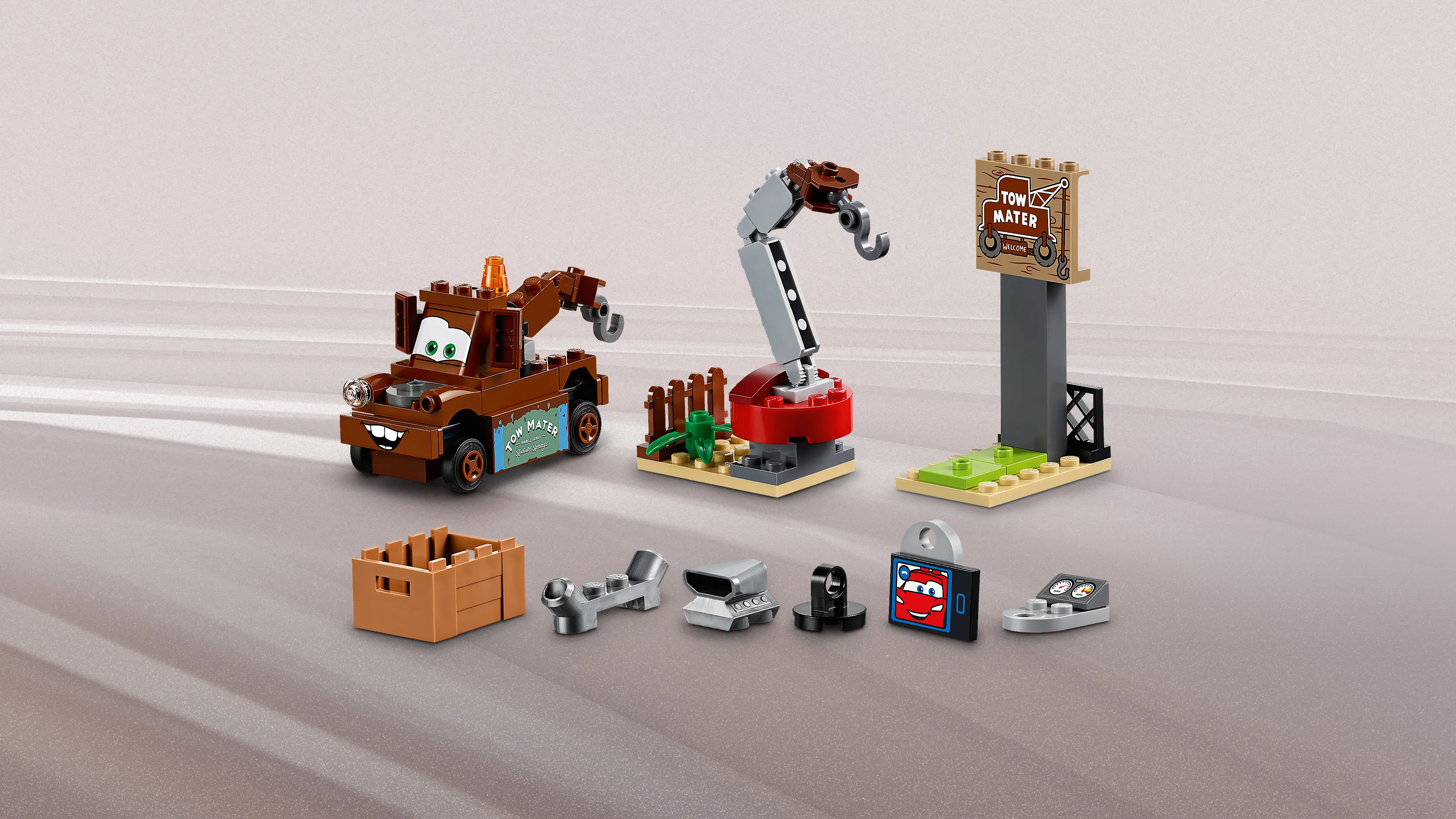 Lego Juniors - Mater's Junkyard
