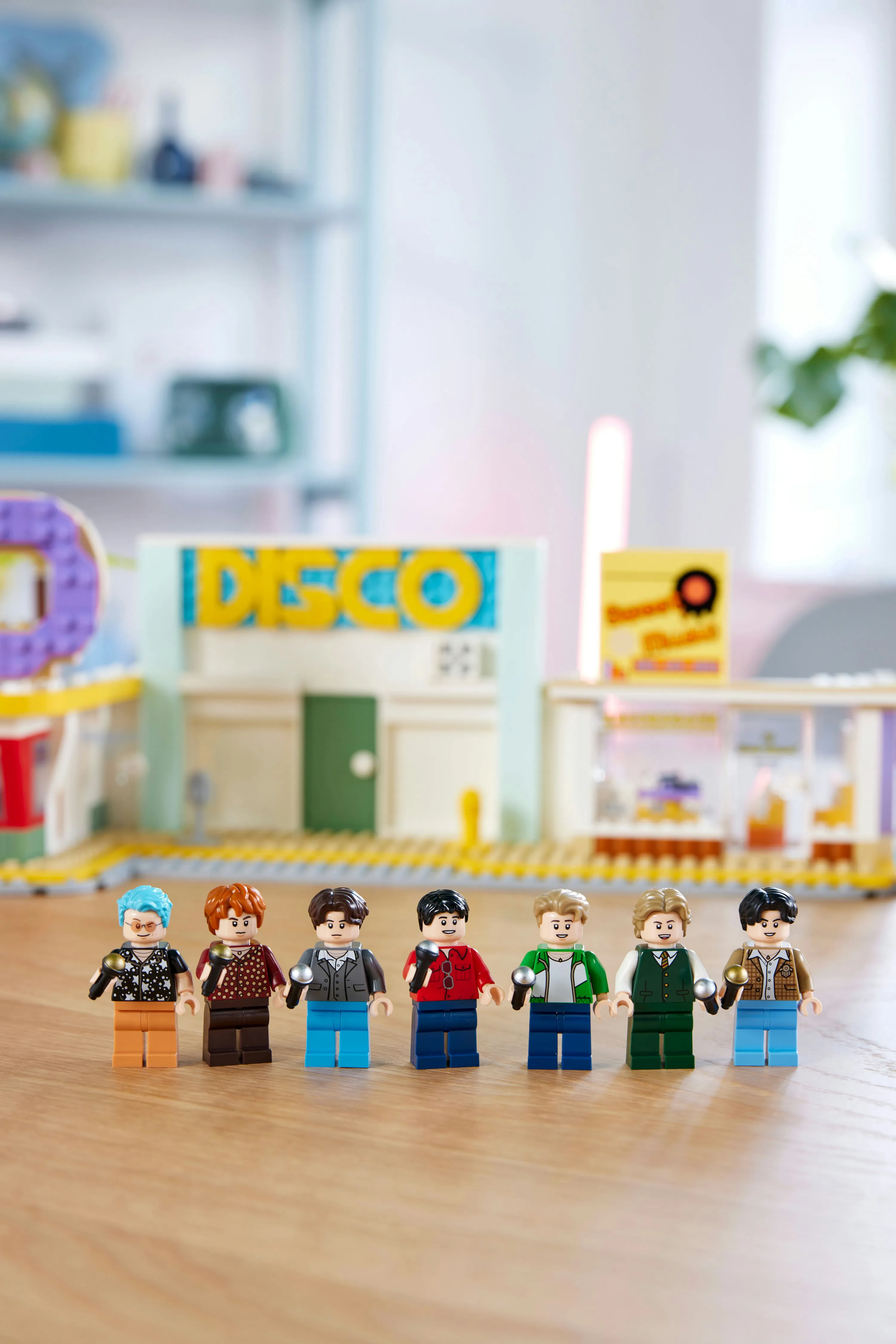 LEGO Ideas BTS Dynamite 21339