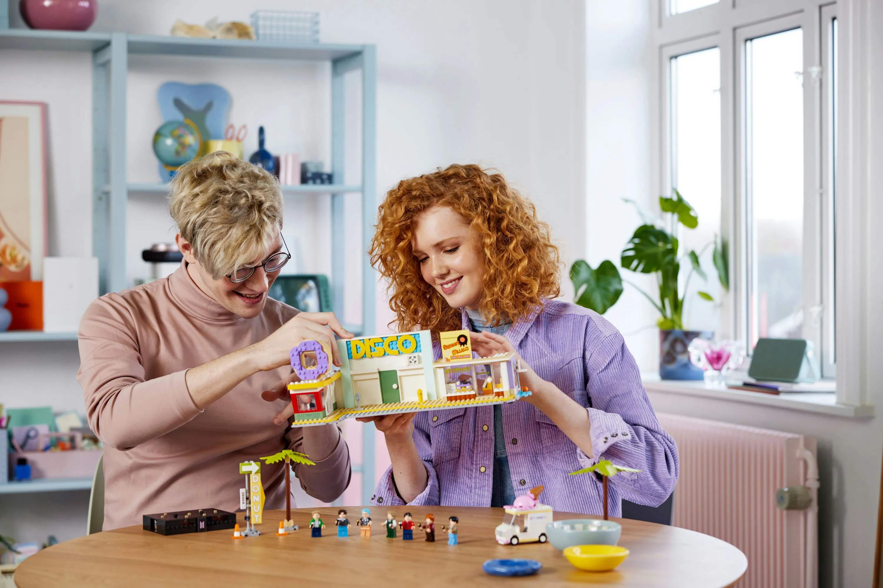 LEGO Ideas BTS Dynamite 21339