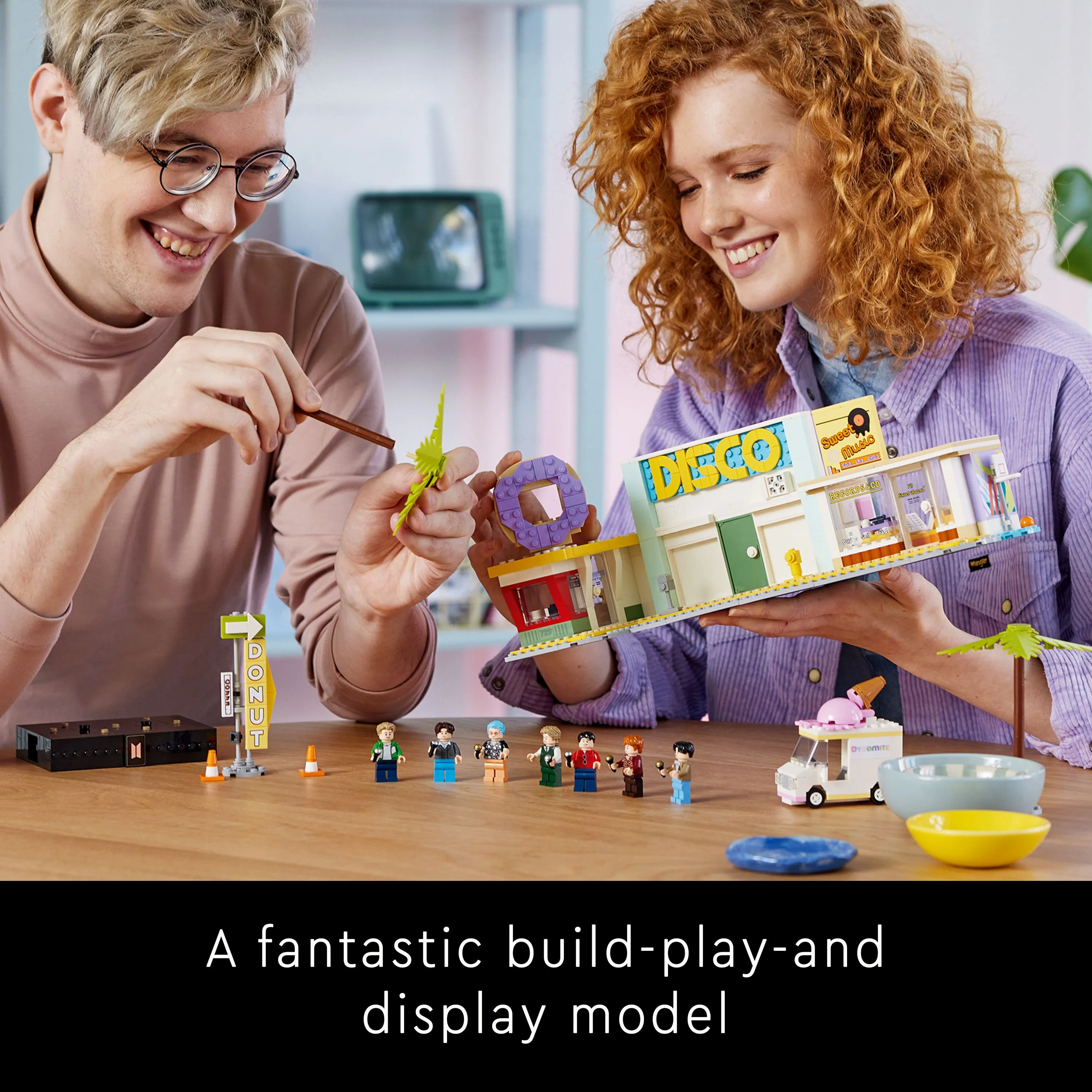 LEGO Ideas BTS Dynamite 21339