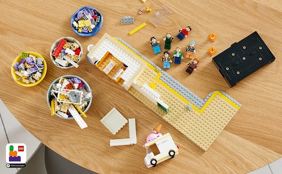 LEGO Ideas BTS Dynamite 21339