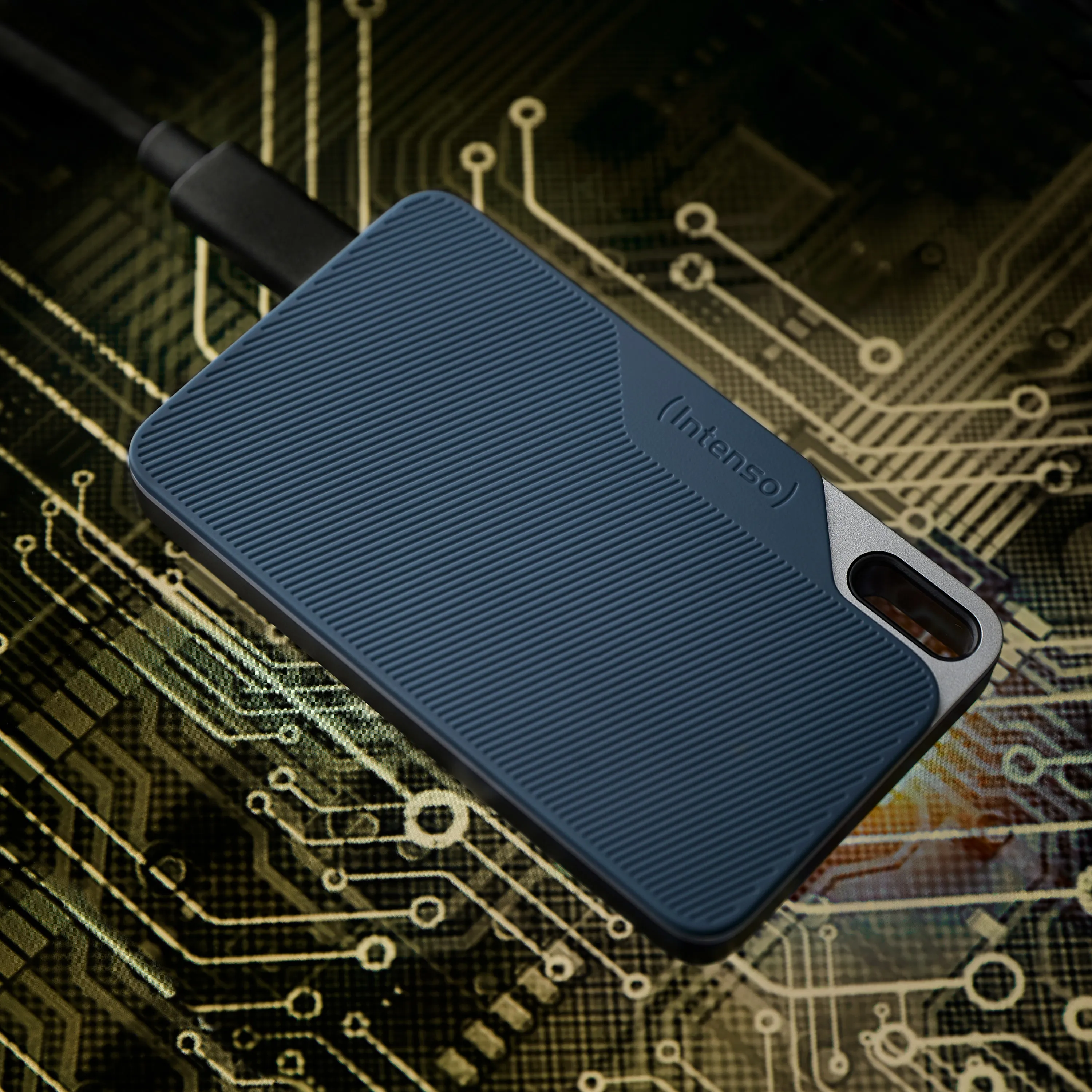 Intenso TX100 250 Gt USB-C -ulkoinen SSD, kannettava, iskunkest&auml;v&auml;, Grey-blue