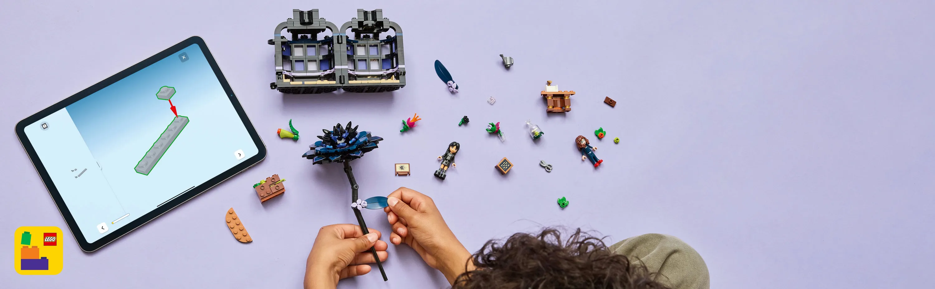 LEGO Wednesday Mysteeri kartano 76784