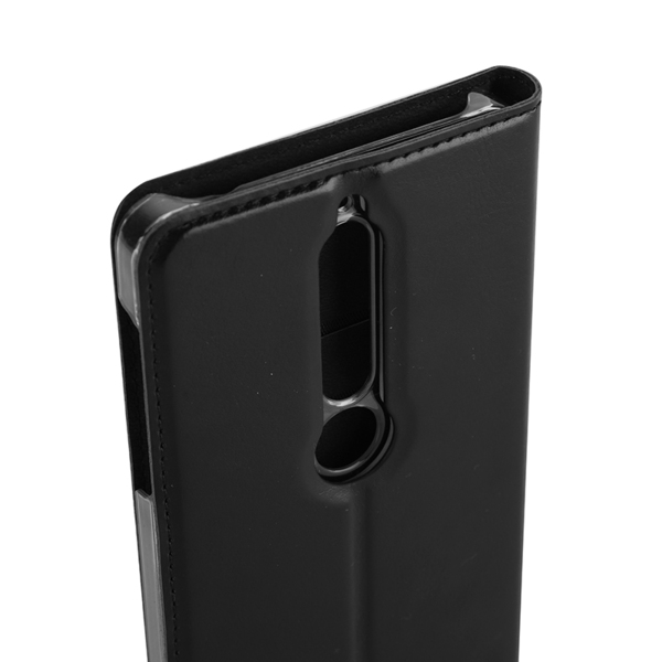 WAVE Book case kotelo RFID -suojauksella. Musta t&auml;sm&auml;istuva kotelo Nokia 6 2018. Kelkka l&auml;pin&auml;kyv&auml;. Kirjamalli. Paikat my&ouml;s maksukorteille. Materiaali laadukast